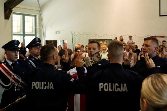 Trwa rekrutacja do policji. Na Warmii i Mazurach setki wakatów. Ile można zarobić?