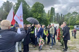 Protest na Cmentarzu Mauzoleum Żołnierzy Radzieckich w Warszawie (9.05.2025)
