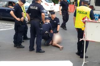Golas zaatakował policjanta. 