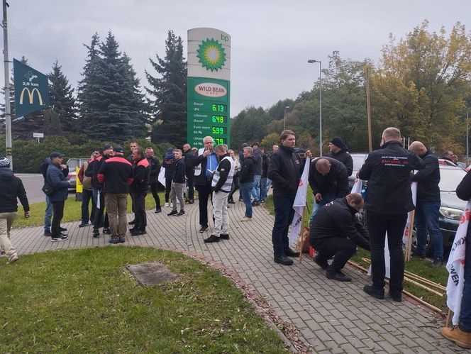 Wielka blokada Jastrzębia-Zdroju. Protest górników i hutników. Miasto stoi