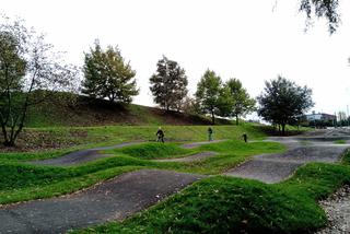 Pumptrack w Chorzowie. Takiej atrakcji nie ma w całym mieście! [ZDJĘCIA]