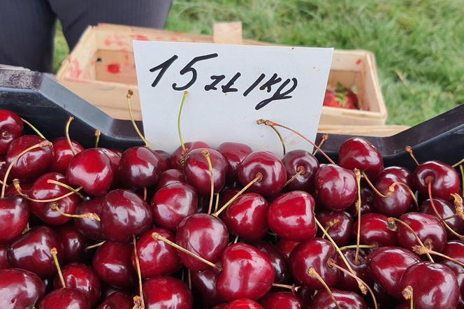 Czereśnie towarem luksusowym. Są drogie i zaraz znikną z rynku