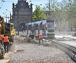 Postępują prace na placu Zwycięstwa w Szczecinie