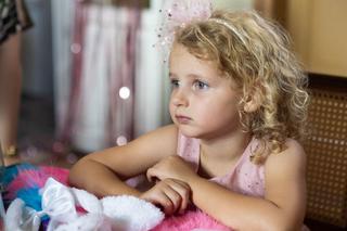 Horror w M jak miłość po wakacjach 2021! Córka Kamila porwana! Będą poszukiwania policji, aż w końcu Kinga znajdzie ją samą błąkającą się w centrum miasta! 