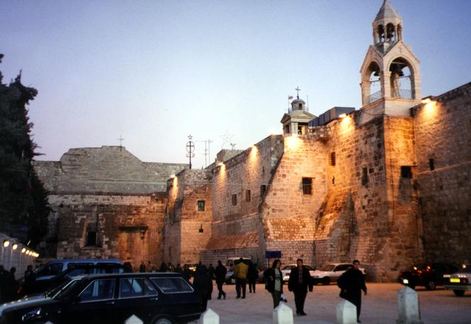 Bazylika Narodzenia Pańskiego w Betlejem, widok od strony podjazdu