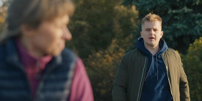 Barwy szczęścia odc. 3142. Szymańska (Agata Pruchniewska), młody Szymański (Maciej Czerklański)