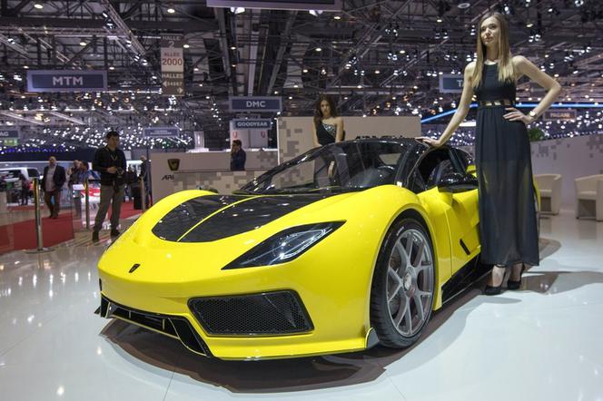 Arash AF8 Falcon