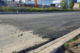 Do tunelu pod torami koło Okrężnej po twardym