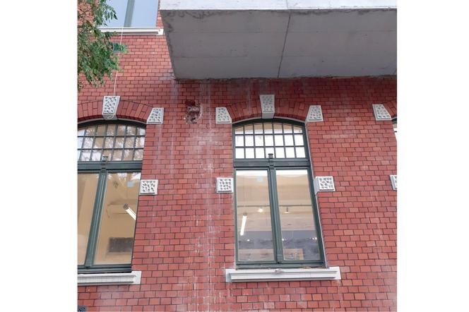 Murowanie bez wykwitów. Jak bez błędów murować z cegieł klinkierowych? 