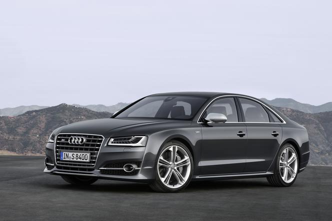 Audi S8 lifting 2014