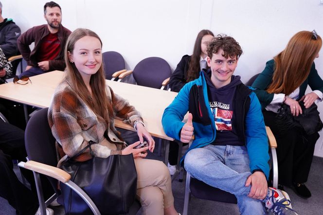 Siatkarze KPS-u z medalami na szyi, dziękowali kibicom za udany sezon