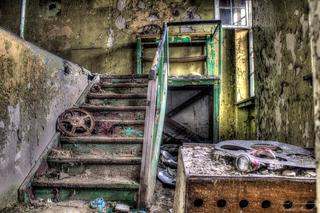 Klimat jak w horrorze. Wnętrza tego kina wciąż zachwycają