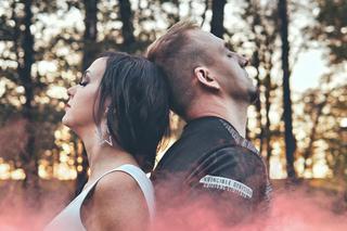 Sachiel na planie klipu Ponad chmurami