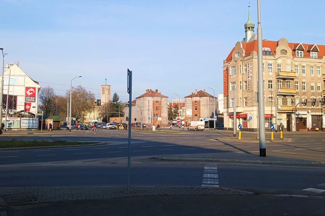 Plac Kazimierza Wielkiego wciąż bez tablicy