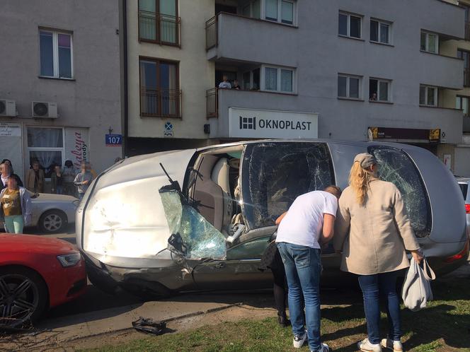 Groźny wypadek na Radzymińskiej !