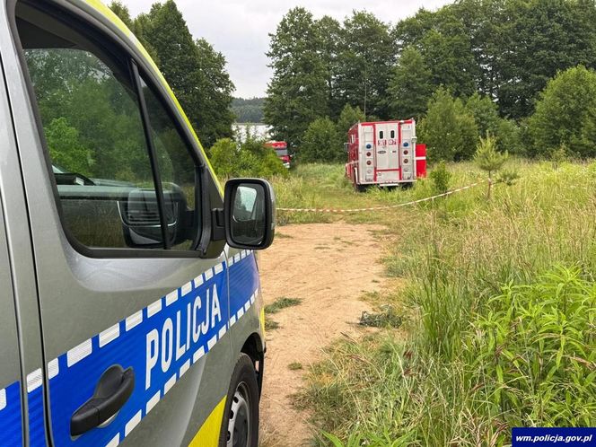 Dramat na jeziorze pod Szczytnem. Poszukiwania trzech nastolatków