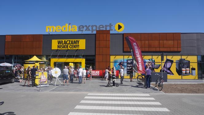 Wielkie otwarcie nowego parku handlowego w Olsztynie. W tych sklepach można robić już zakupy [ZDJĘCIA]