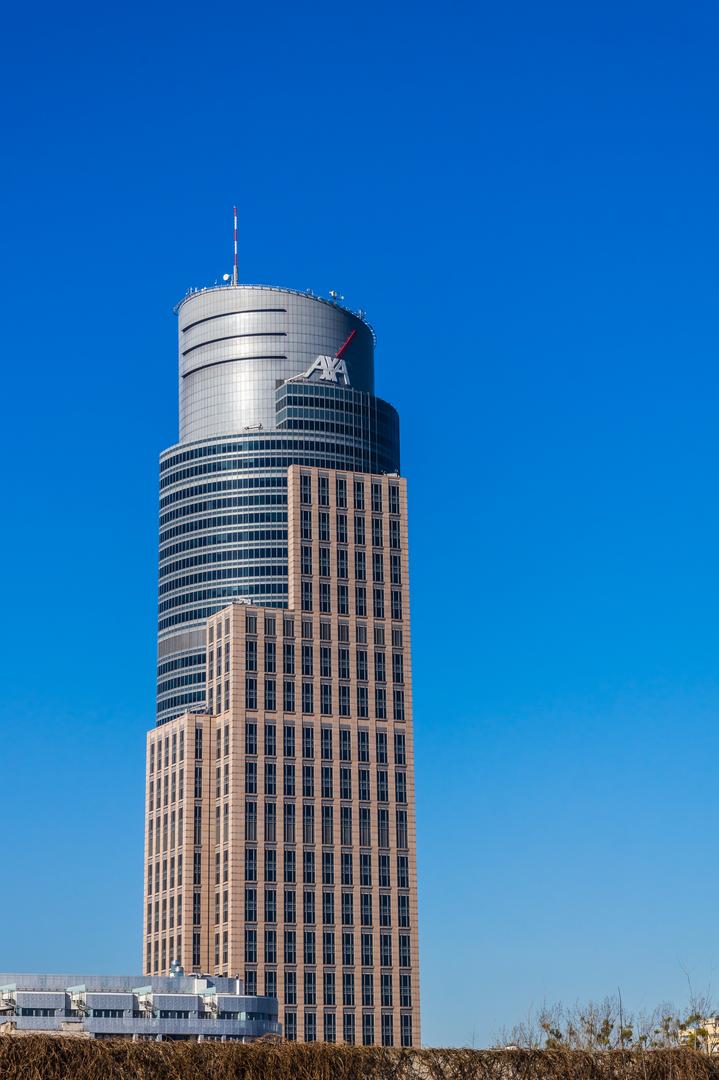 Najwyższe budynki w Polsce. Przegląd 10 polskich najwyższych wieżowców.