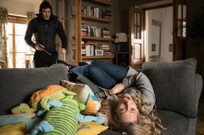 Diagnoza 4 sezon odc. 12. Marta Artman (Magda Popławska), zabójca w kapturze (Adam Bobik)
