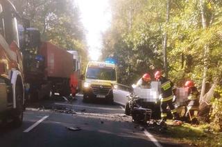Wypadek w Katowicach. Kobieta zginęła w zderzeniu z TIRem