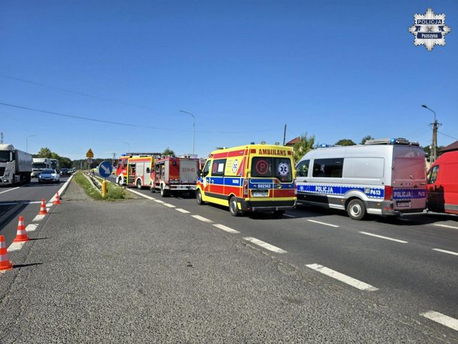 Kobiór. Śmiertelny wypadek na DK nr 1. Pasażerka citroena nie żyje [ZDJĘCIA]
