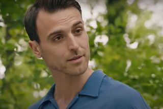 Wichrowe wzgórze 166