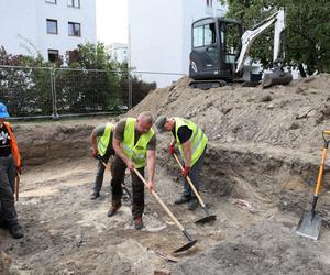 Badacze odkryli kolejne szczątki w miejscu dawnego komunistycznego więzienia