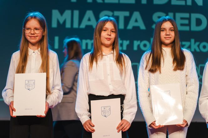 Blisko 700 najzdolniejszych siedleckich uczniów z nagrodami za dokonania w nauce!
