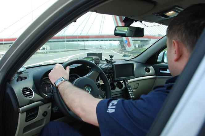 158 pijanych kierowców i 52 wypadki drogowe. Policja podsumowuje długi weekend na Śląskich drogach