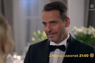 Przyjaciółki 21 odc. 243. Patrycja (Joanna Liszowska), Wiktor (Paweł Deląg), Ela (Elżbieta Jarosik)