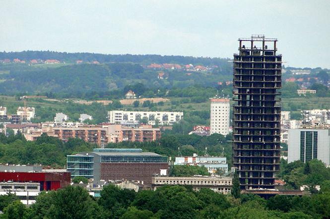 Szkieletor przed rozpoczęciem budowy Unity Tower
