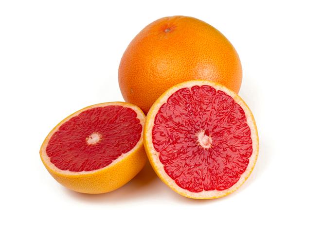 11.  Grejpfrut czerwony – 38 mg/100 g