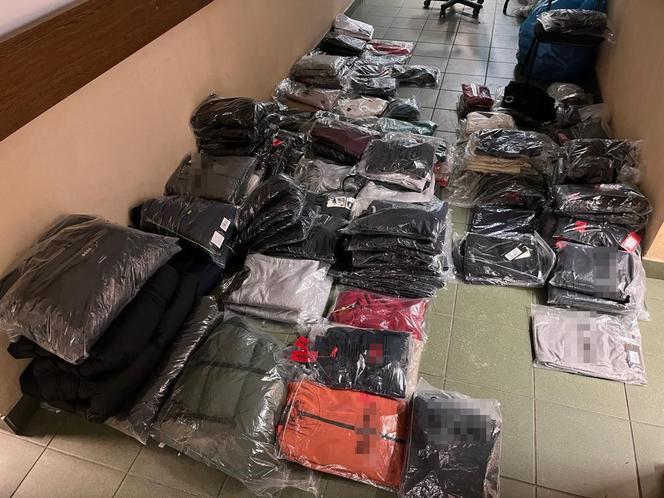 Policja z Bydgoszczy przejęła podróbki za ponad 600 tys. zł! 28-latek handlował nimi w sieci [ZDJĘCIA]