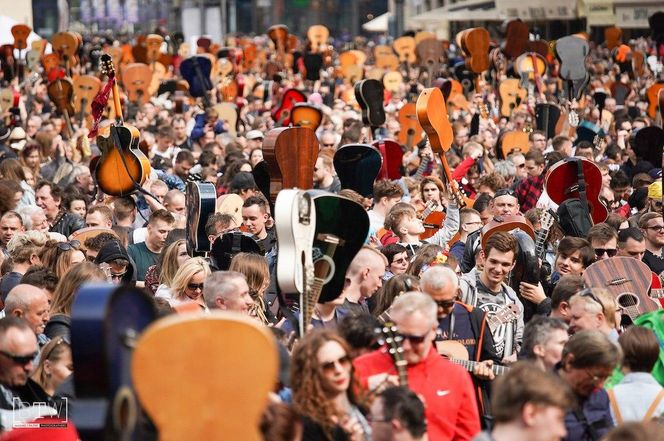 20 lat "Załogi G" zespołu Hurt na 3-Majówce i Gitarowym Rekordzie Świata we Wrocławiu