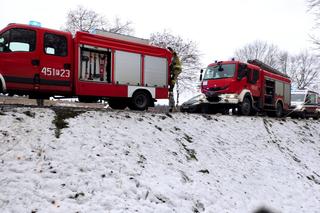 Makabryczny wypadek pod Żarami! Trzy osoby, w tym dziecko, zginęły w zderzeniu z tirem [ZDJĘCIA