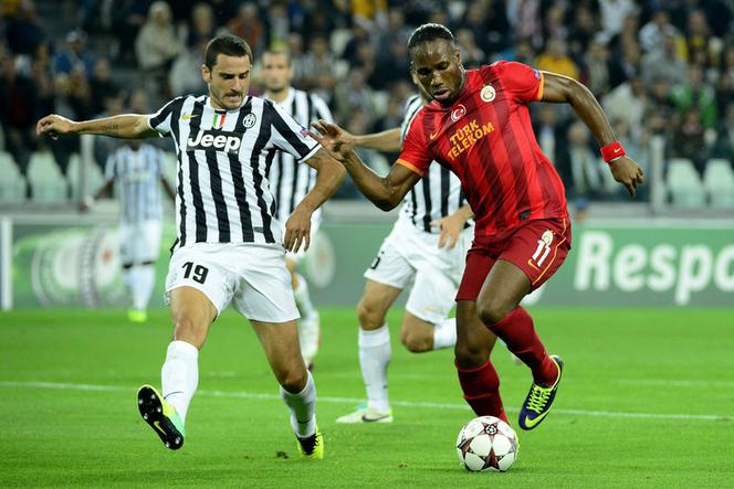Didier Drogba i Leonardo Bonucci. Juventus - Galatasaray