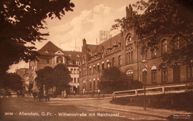 To jeden z piękniejszych budynków w Olsztynie. Od ponad 100 lat mieści się tam poczta