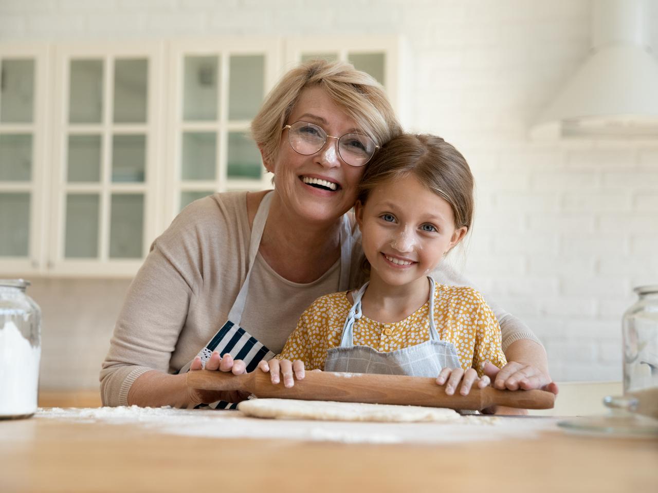 Wyjątkowa miłość babci do wnuków dowiedziona naukowo!