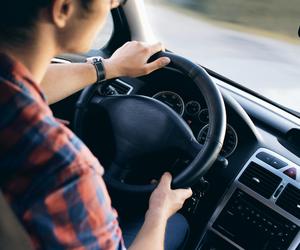 Śląskie: 18-latek kupił auto, żeby uczyć się do egzaminu na prawko