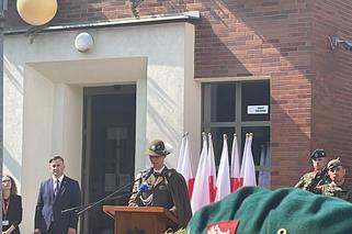 Upamiętniająca obrońców Rzeszowa tablica została znaleziona w piwnicy. Na odsłonięcie czekała 56 lat