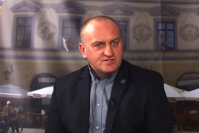 Wybory prezydenckie 2015. Nawołują do zabójstw, noszą dredy, grają koncerty. Oto NAJDZIWNIEJSI kandydaci na prezydenta Polski