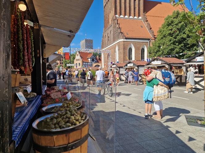 Odwiedziliśmy Jarmark św. Dominika w Gdańsku. Czy w tym roku ceny zwalają z nóg? 