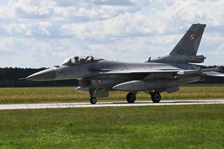 Polskie samoloty F-16