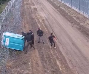 Strażnicy graniczni nie mogli w to uwierzyć. Migranci wymyślili, jak pokonać zaporę