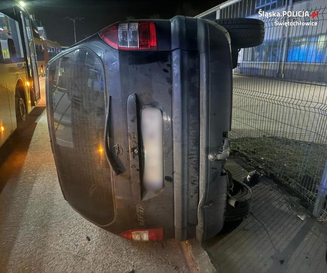 Świętochłowice: kierowca spowodował kolizję z autobusem