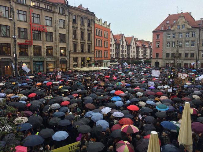 Czarny protest we Wrocławiu