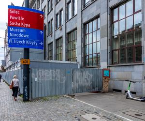 Gmach Banku Gospodarstwa Krajowego w Warszawie w trakcie remontu