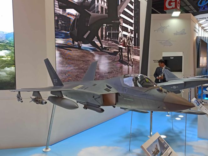 Myśliwiec nowej generacji KF-21