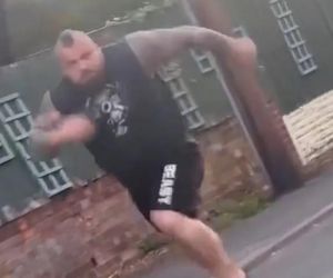 Pogromca Pudzianowskiego rzucił się na ojca z dzieckiem! Nagrali go na ulicy w kompletnej furii