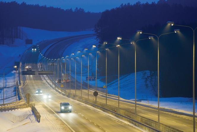 AUTOSTRADĄ - SZYBKO, KOMFORTOWO I BEZPIECZNIE DOTRZESZ NA FERIE